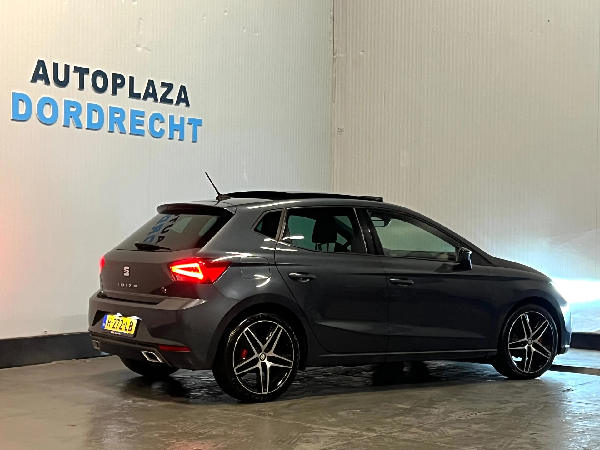 Hoofdafbeelding SEAT Ibiza