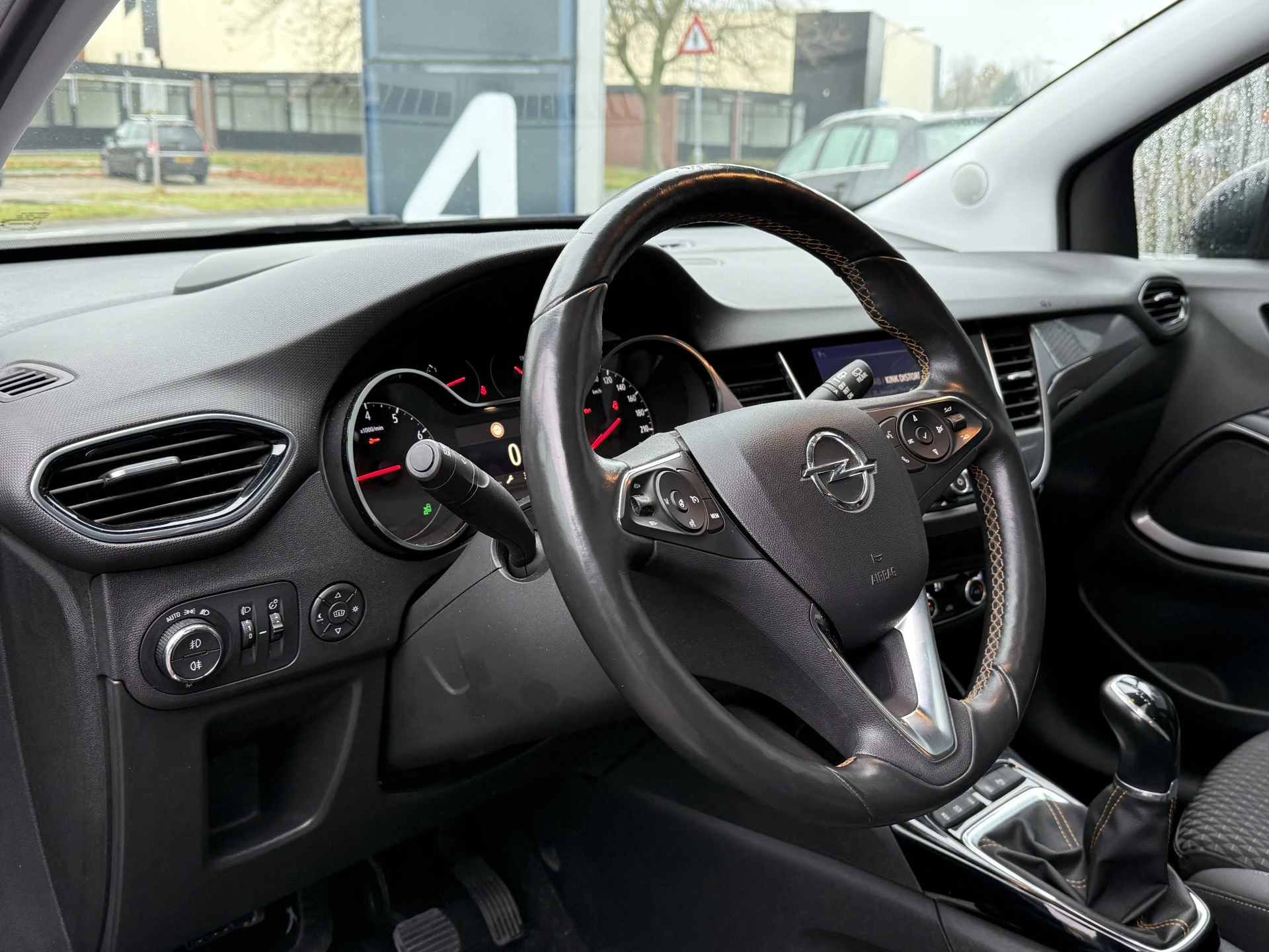 Hoofdafbeelding Opel Crossland X