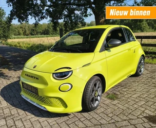 Hoofdafbeelding Abarth 500 Abarth 500 Electric-595-Sport -42KW- 152PK - Als Nieuw!!