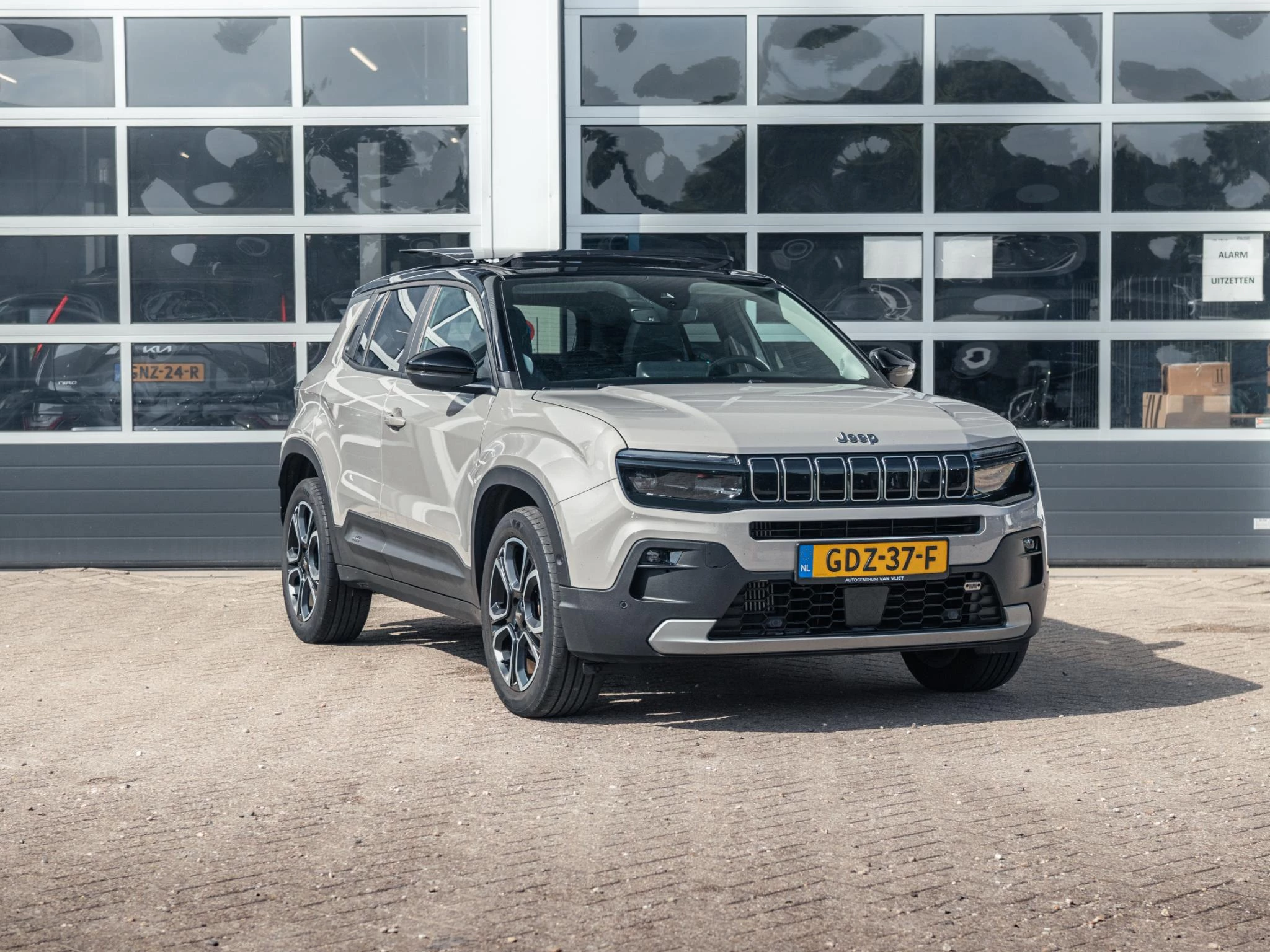 Hoofdafbeelding Jeep Avenger