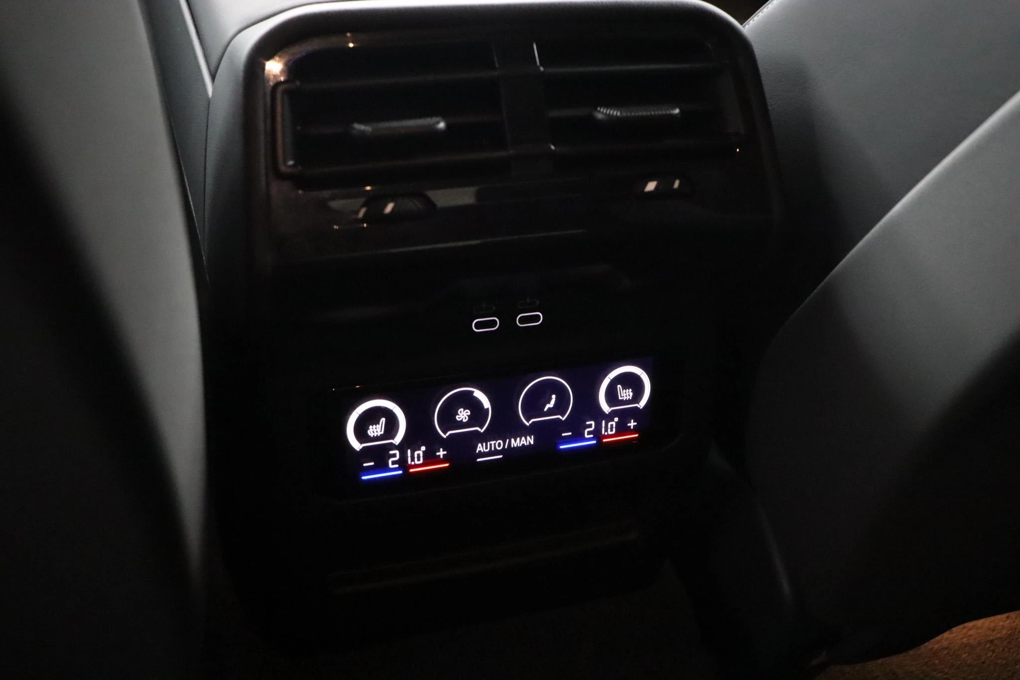 Hoofdafbeelding BMW i5