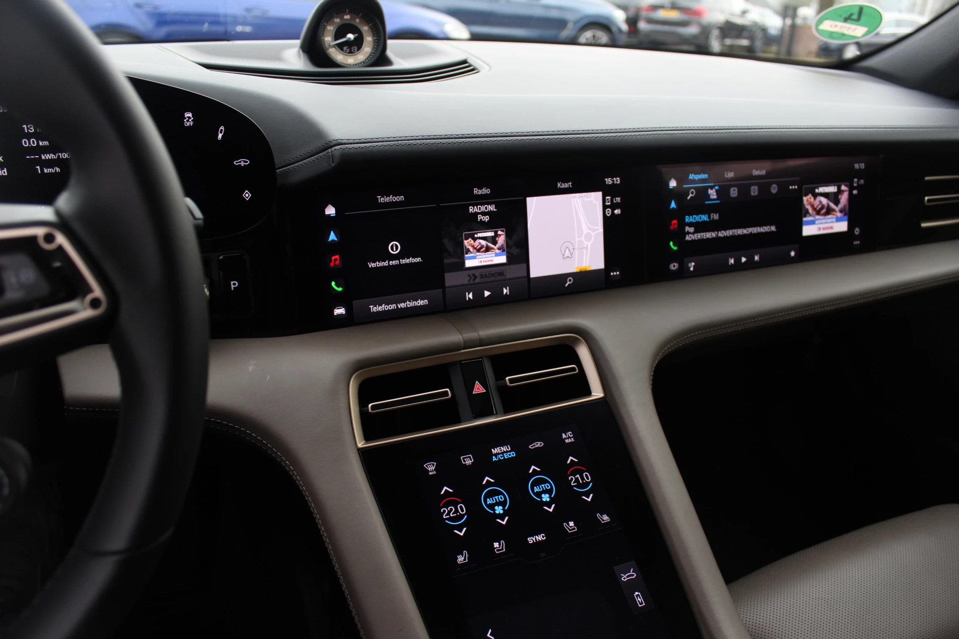 Hoofdafbeelding Porsche Taycan