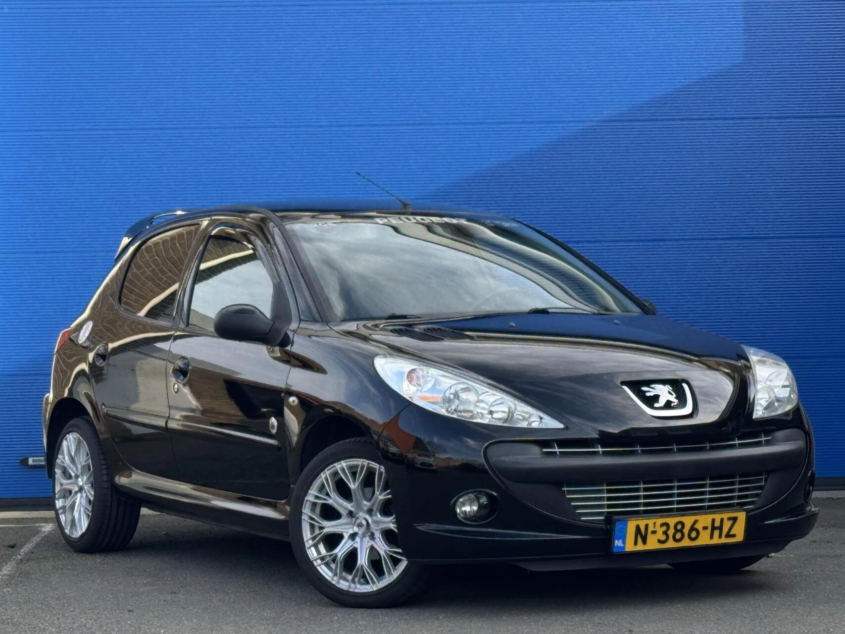 Hoofdafbeelding Peugeot 206