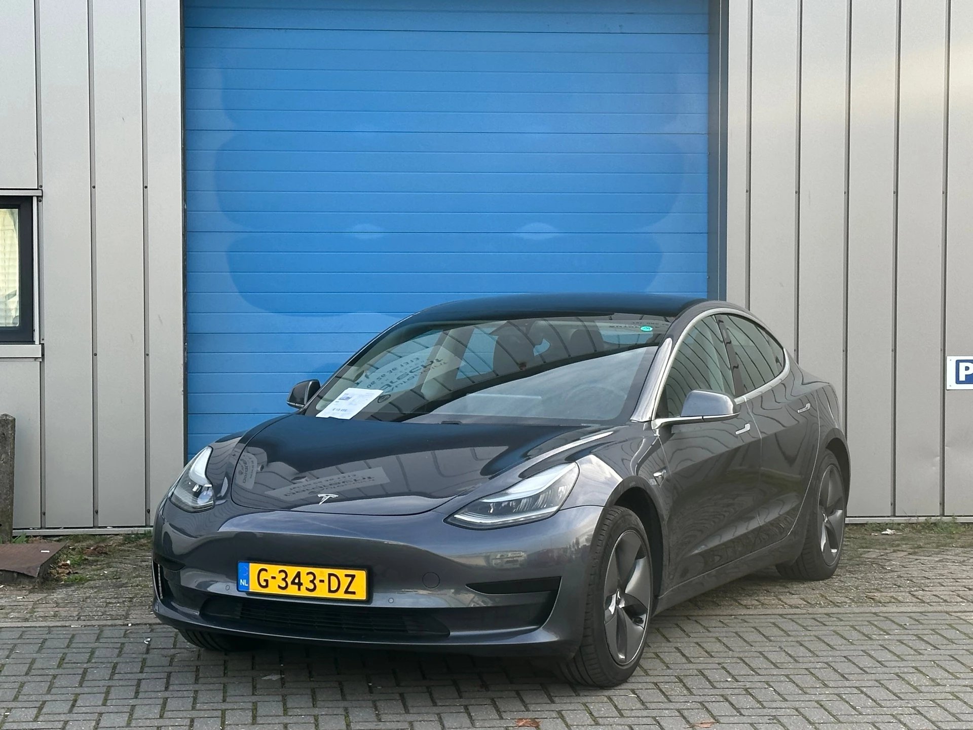 Hoofdafbeelding Tesla Model 3