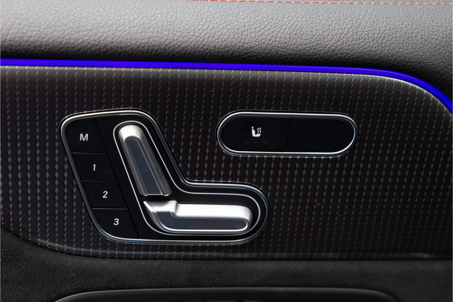 Hoofdafbeelding Mercedes-Benz EQB