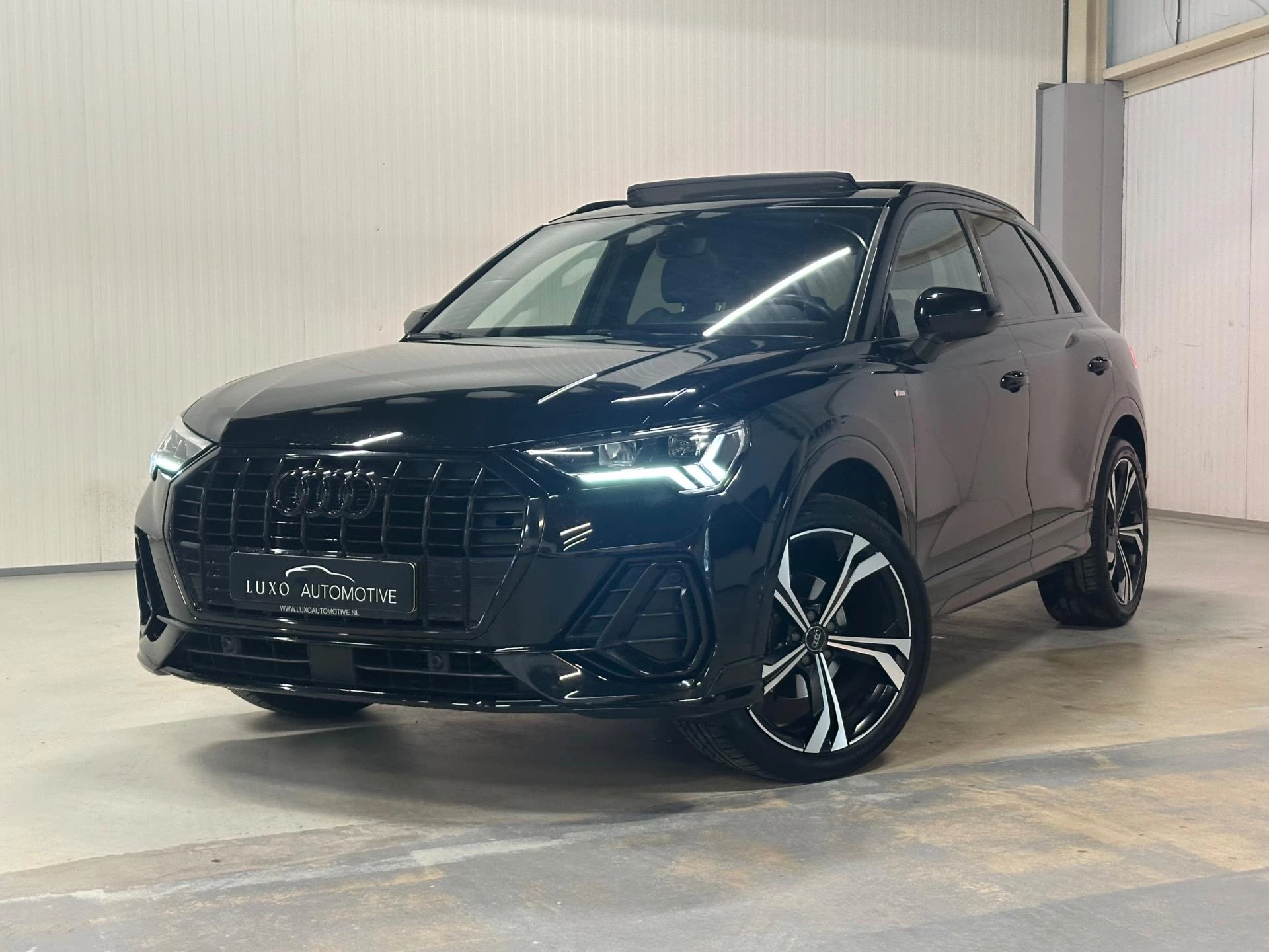 Hoofdafbeelding Audi Q3