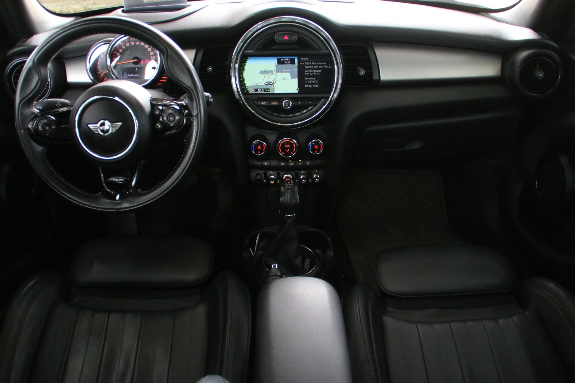 Hoofdafbeelding MINI 5-deurs