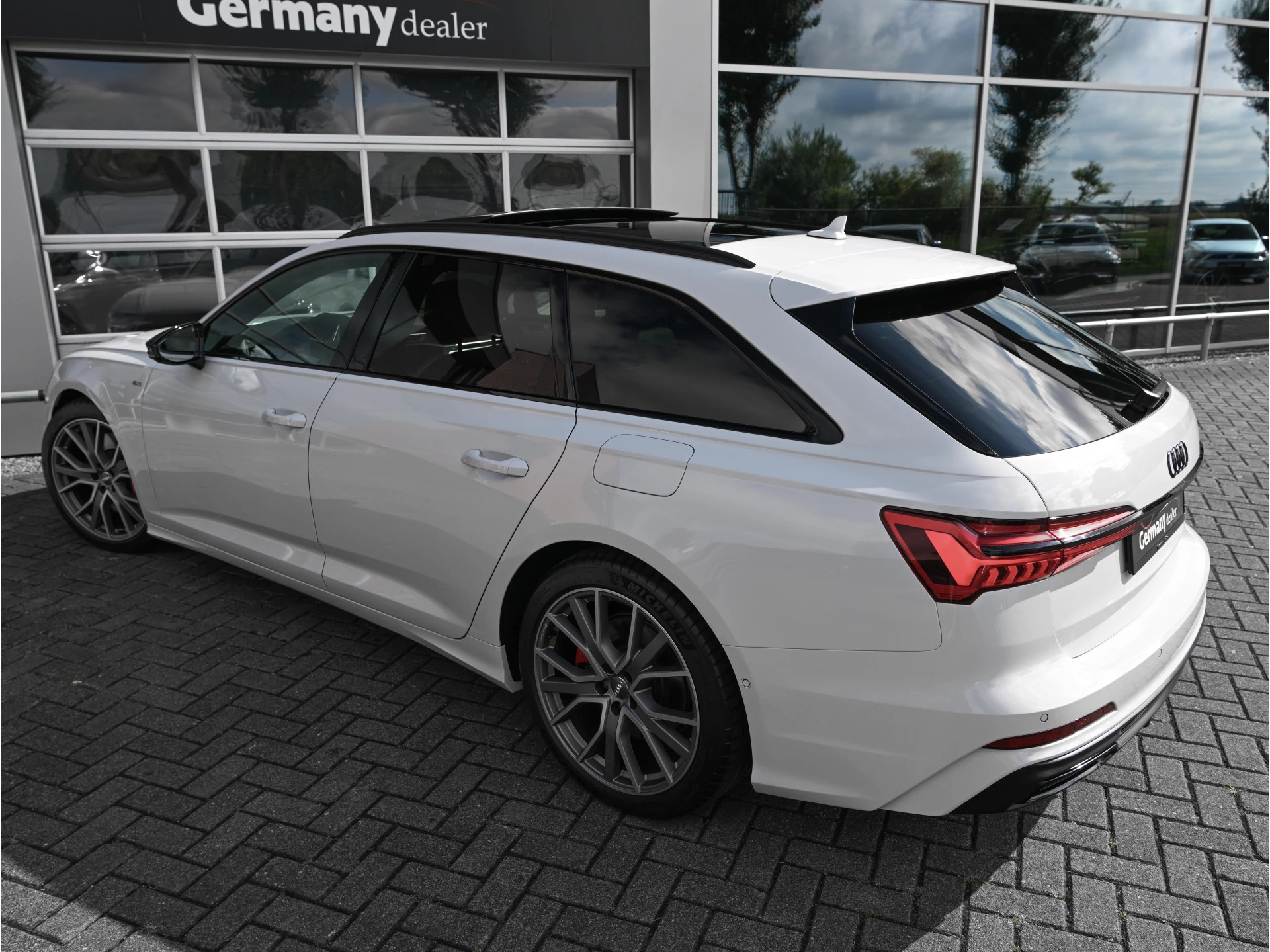 Hoofdafbeelding Audi A6