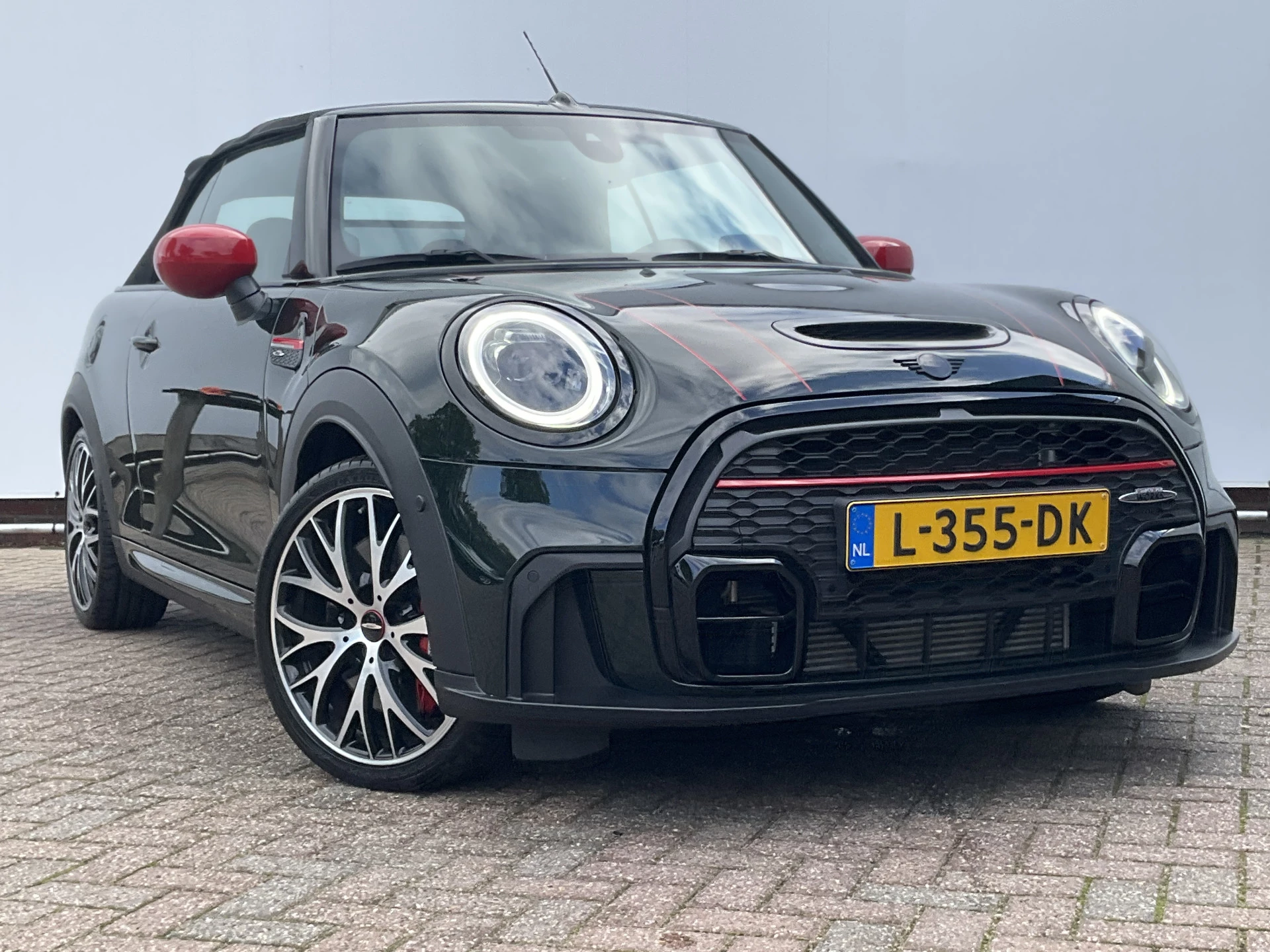 Hoofdafbeelding MINI Cooper Cabrio