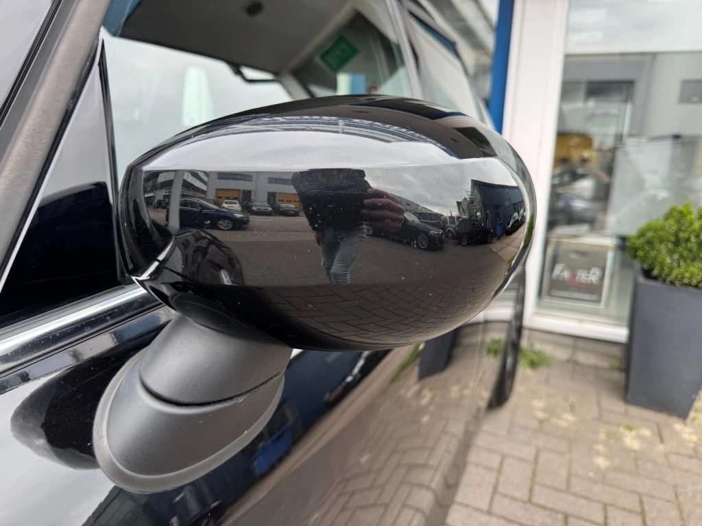 Hoofdafbeelding MINI 5-deurs
