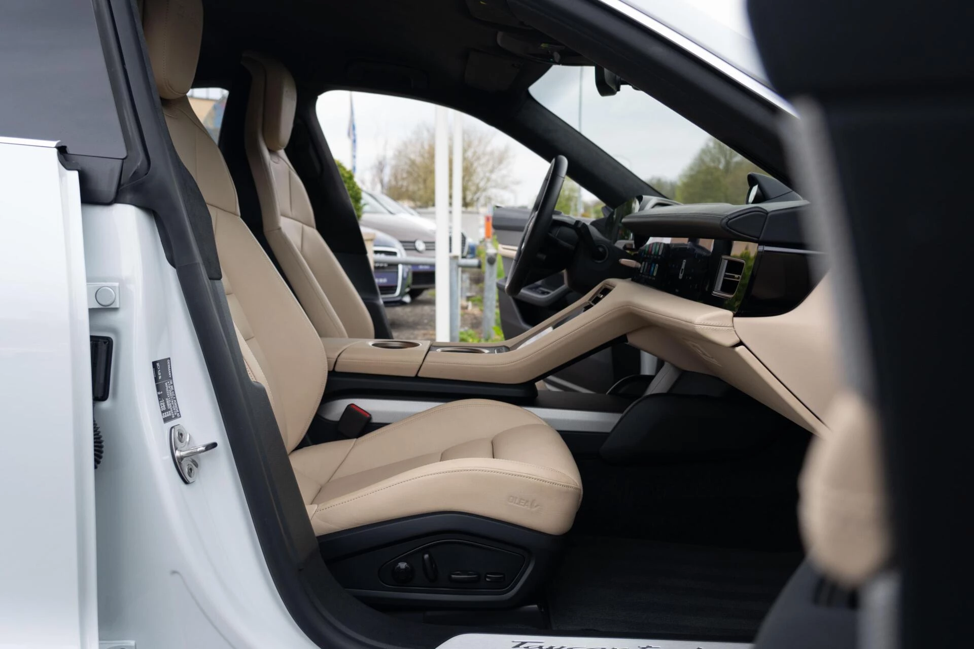 Hoofdafbeelding Porsche Taycan