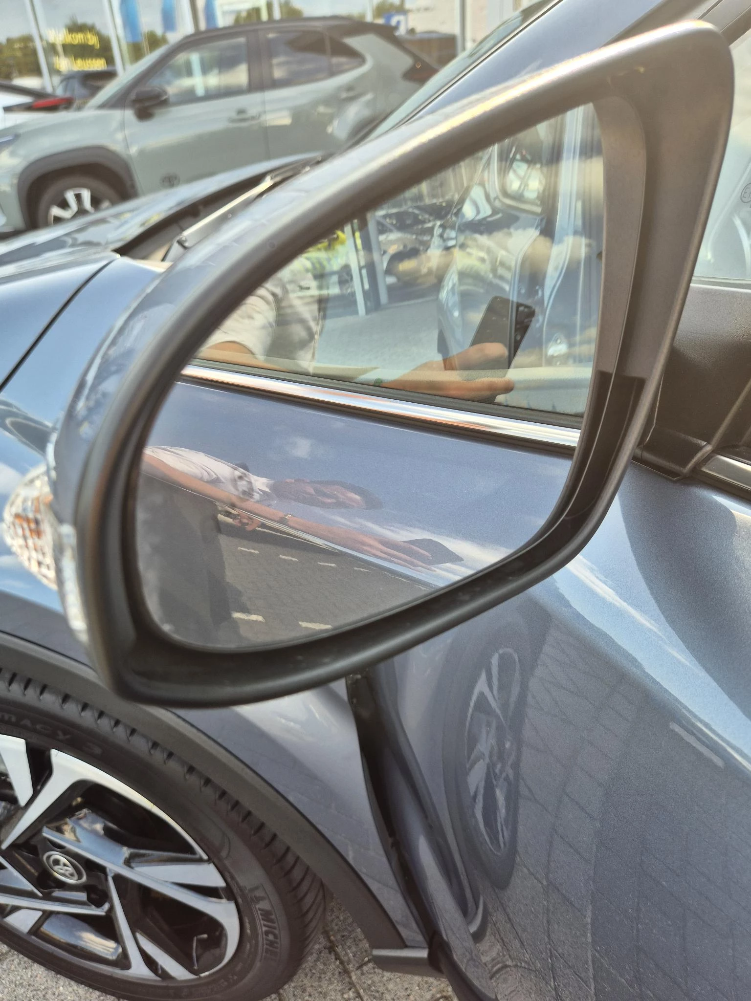 Hoofdafbeelding Toyota C-HR