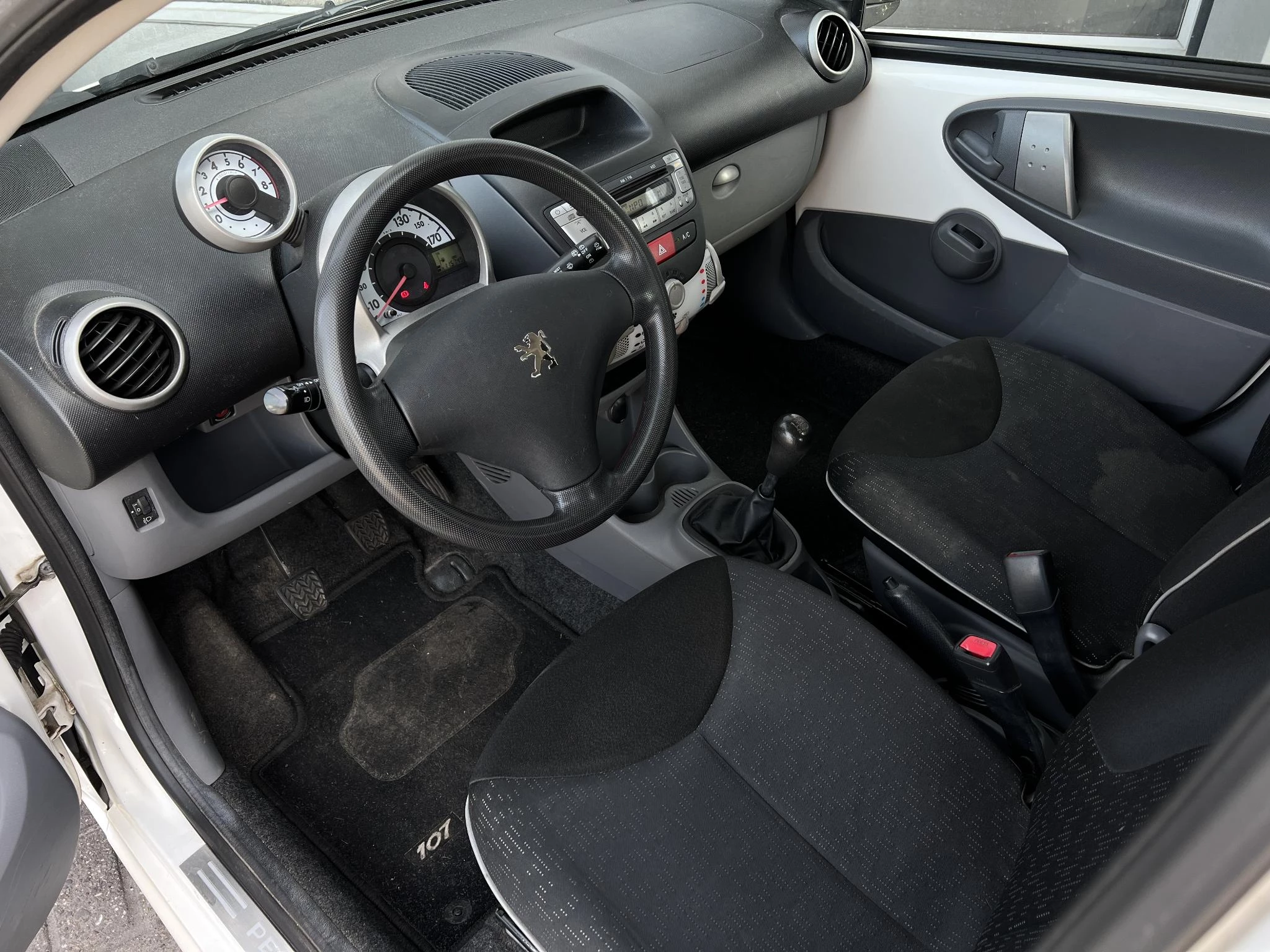 Hoofdafbeelding Peugeot 107