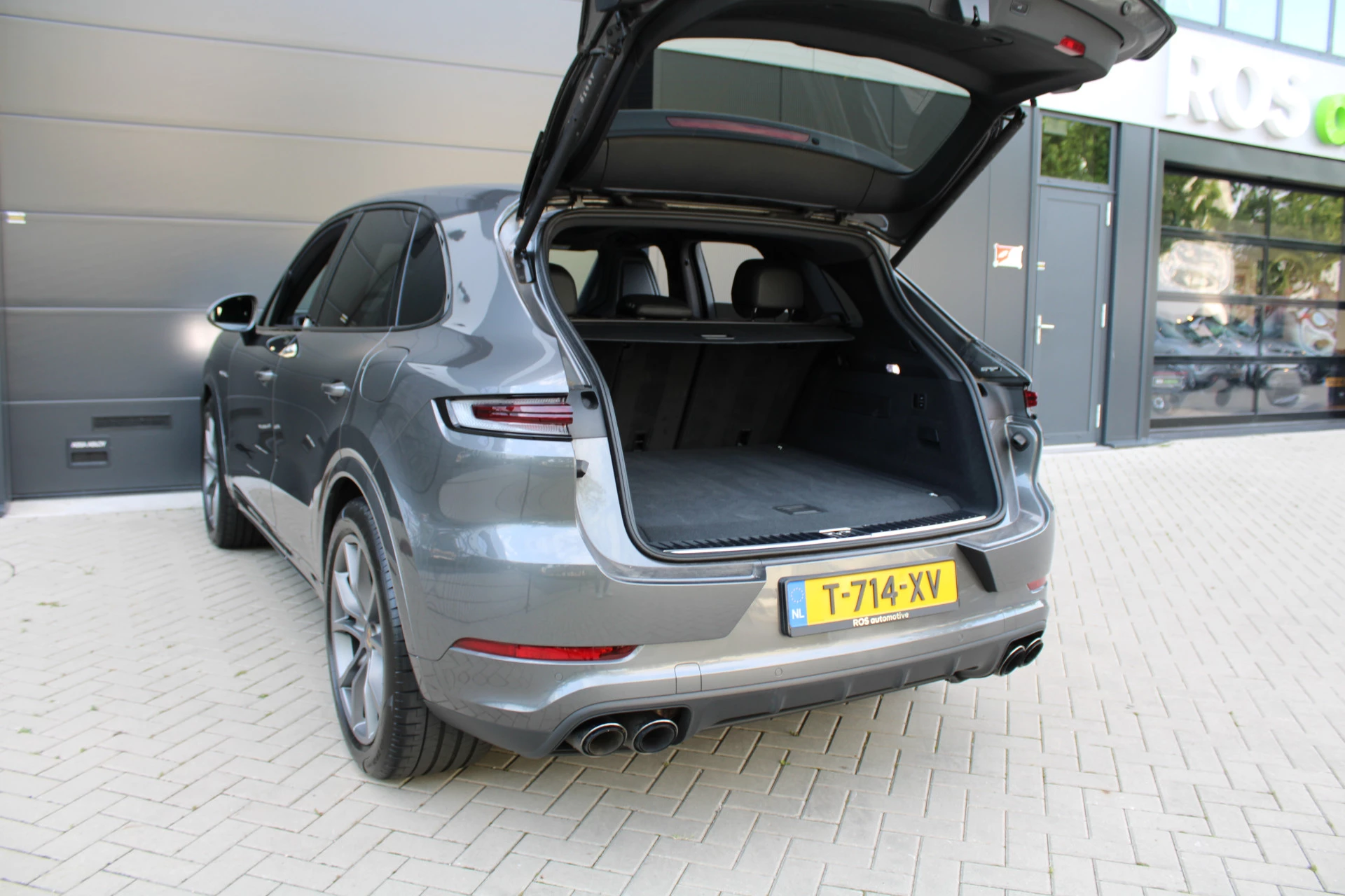 Hoofdafbeelding Porsche Cayenne