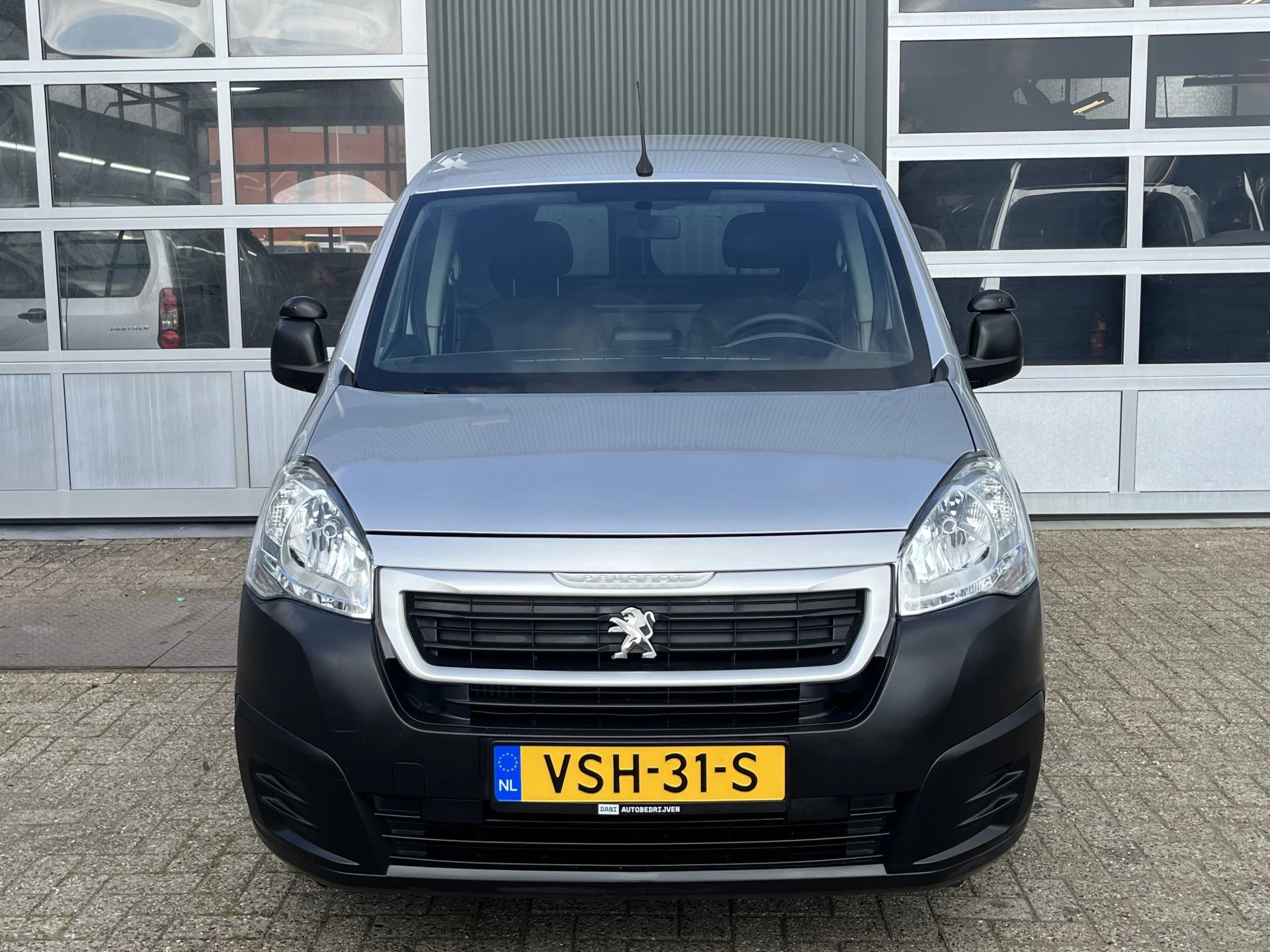 Hoofdafbeelding Peugeot Partner