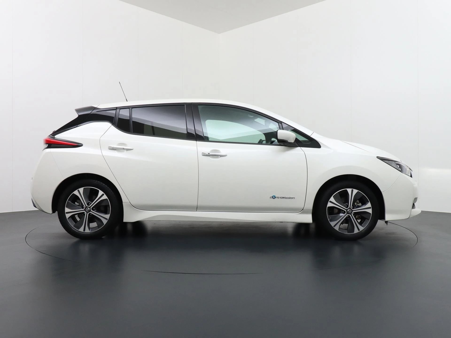 Hoofdafbeelding Nissan Leaf