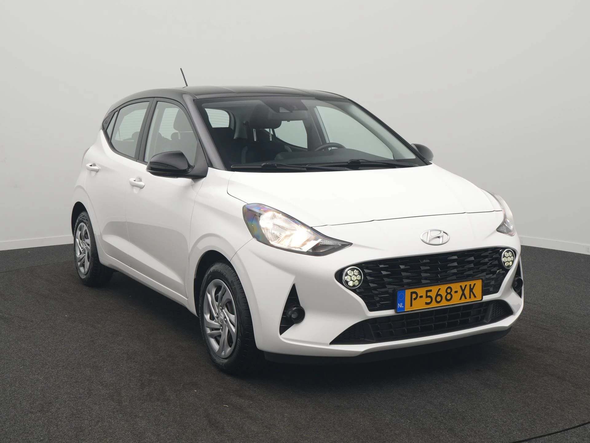 Hoofdafbeelding Hyundai i10