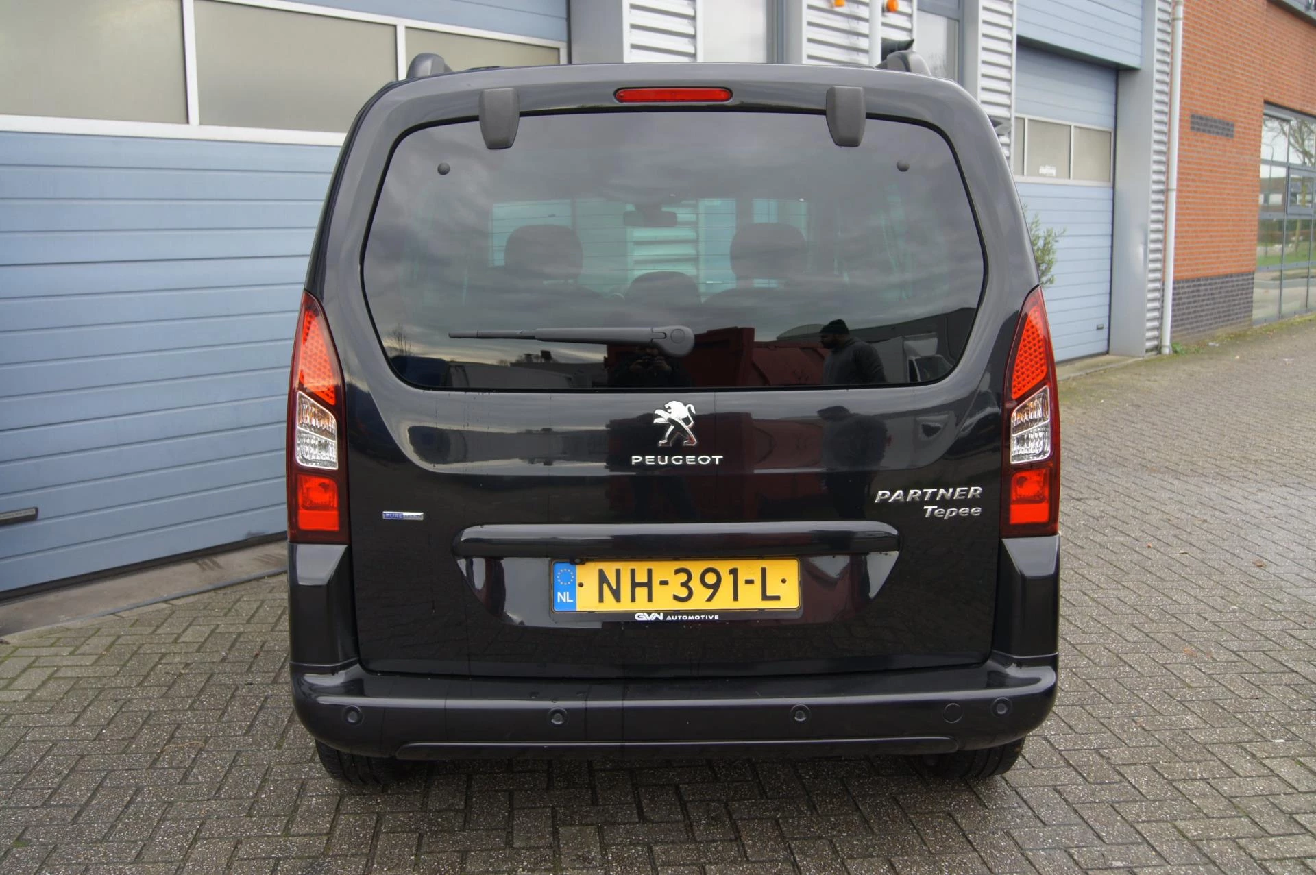 Hoofdafbeelding Peugeot Partner