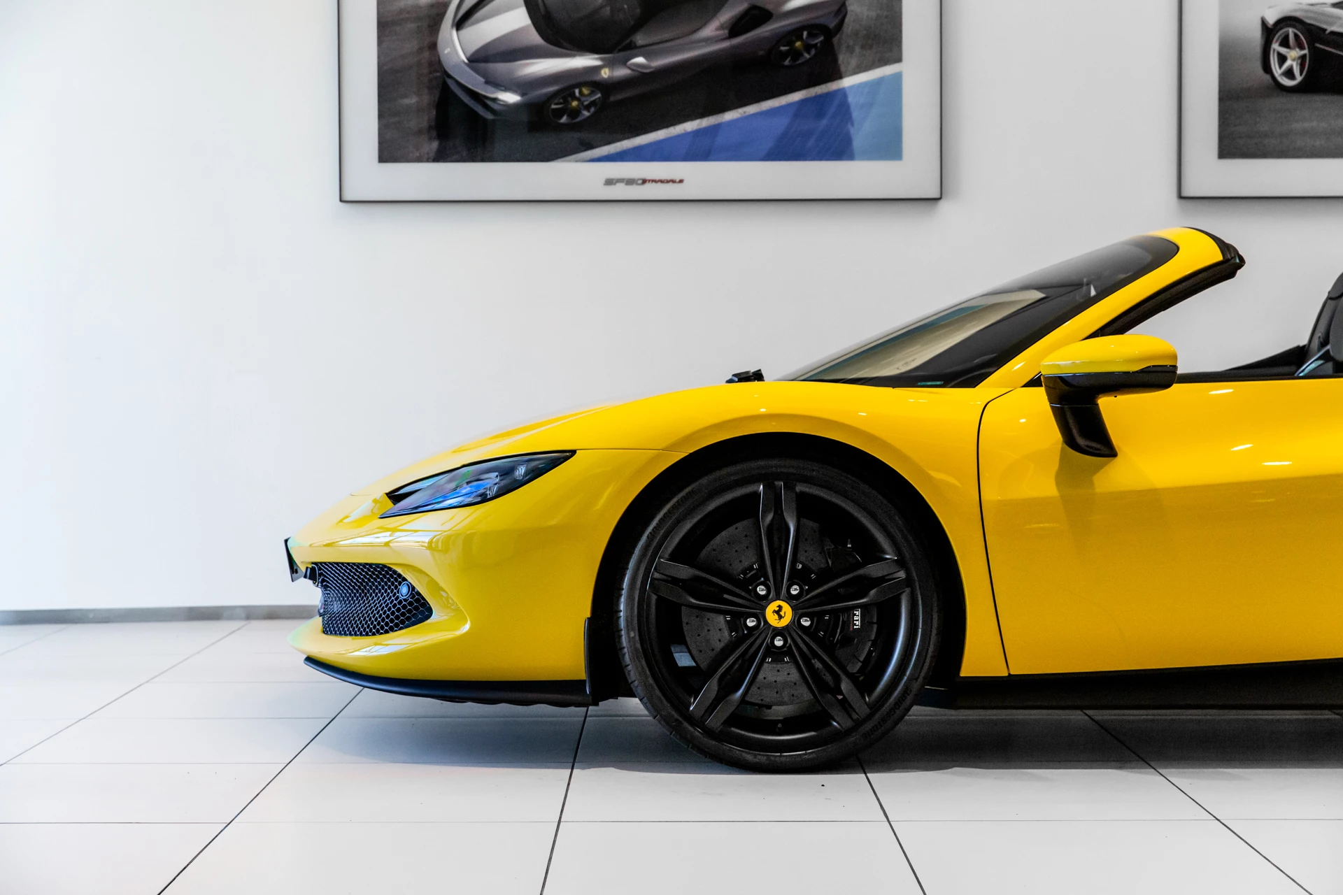 Hoofdafbeelding Ferrari 296
