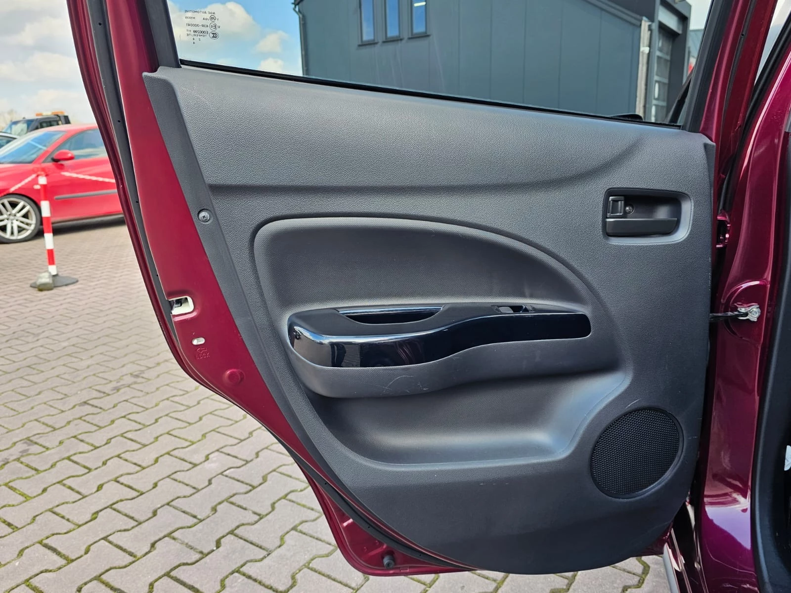 Hoofdafbeelding Mitsubishi Space Star