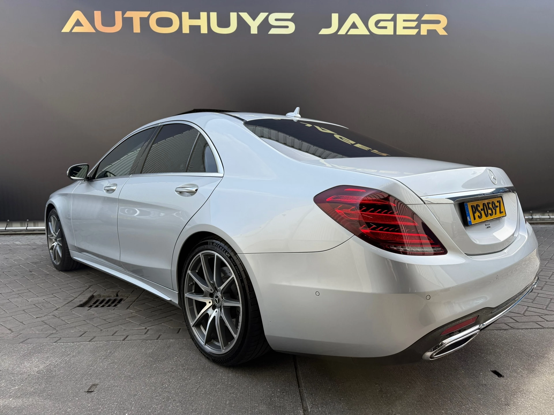 Hoofdafbeelding Mercedes-Benz S-Klasse