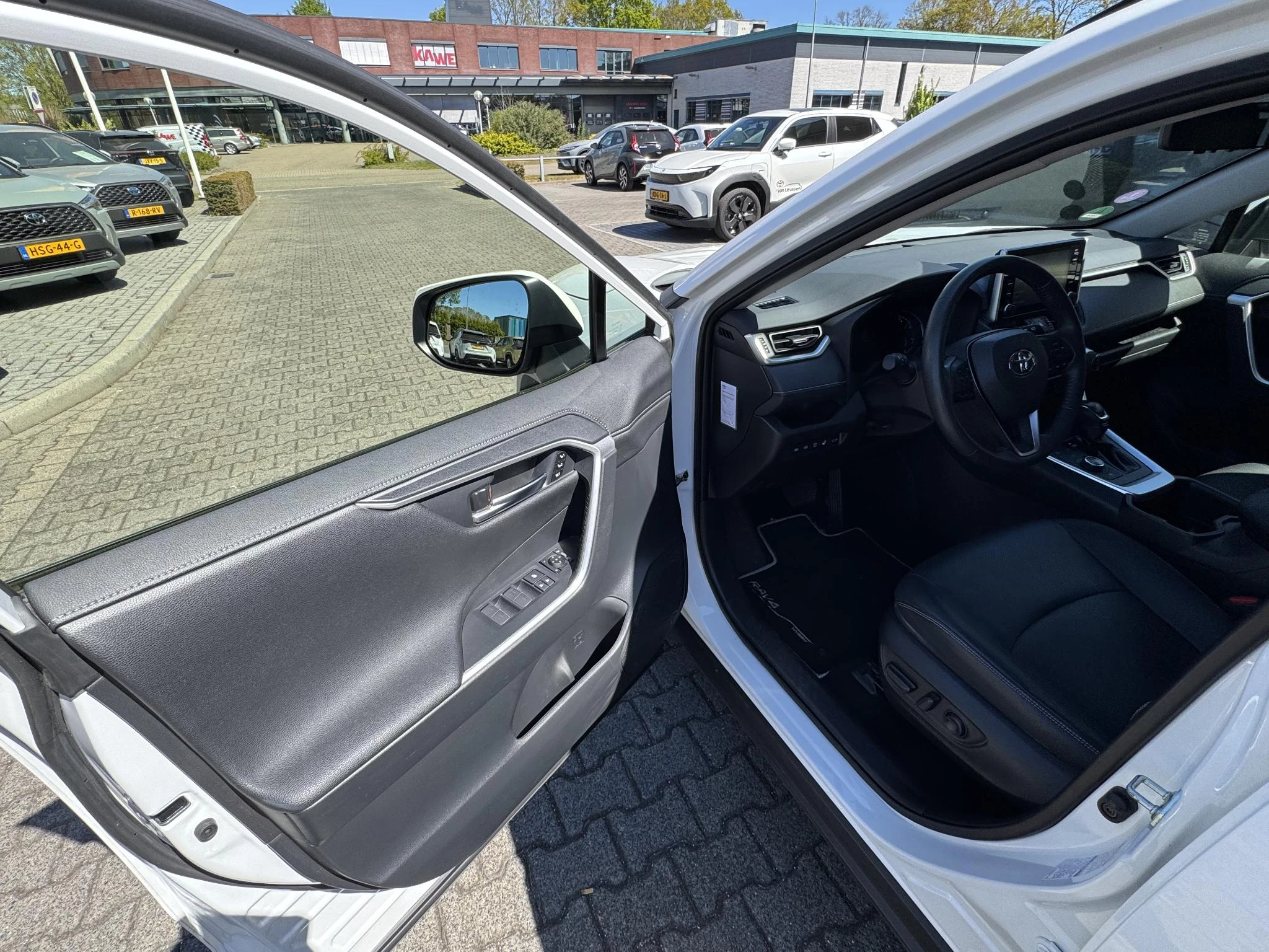 Hoofdafbeelding Toyota RAV4