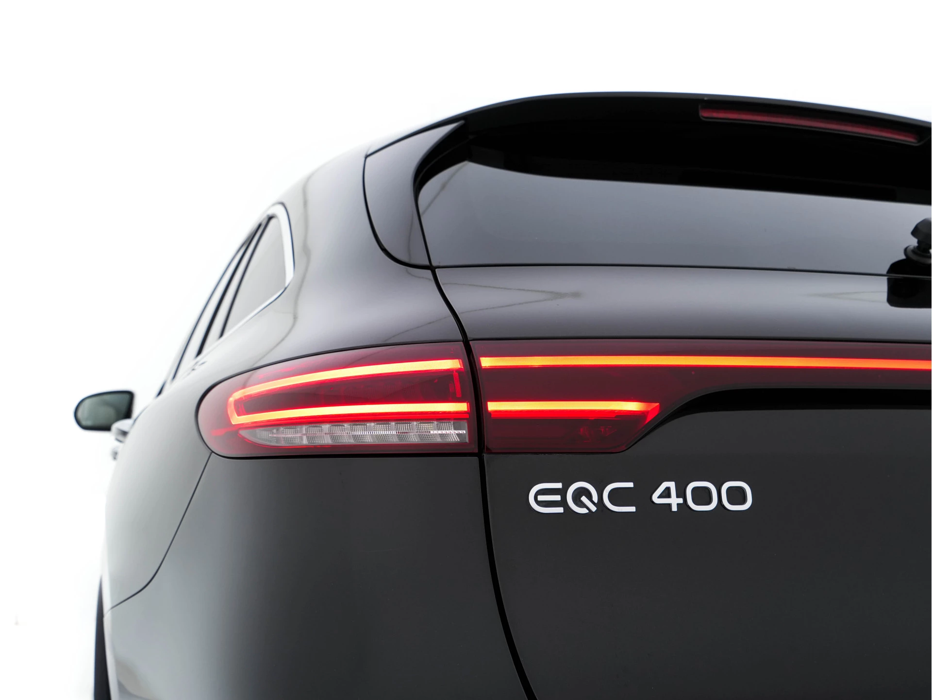 Hoofdafbeelding Mercedes-Benz EQC