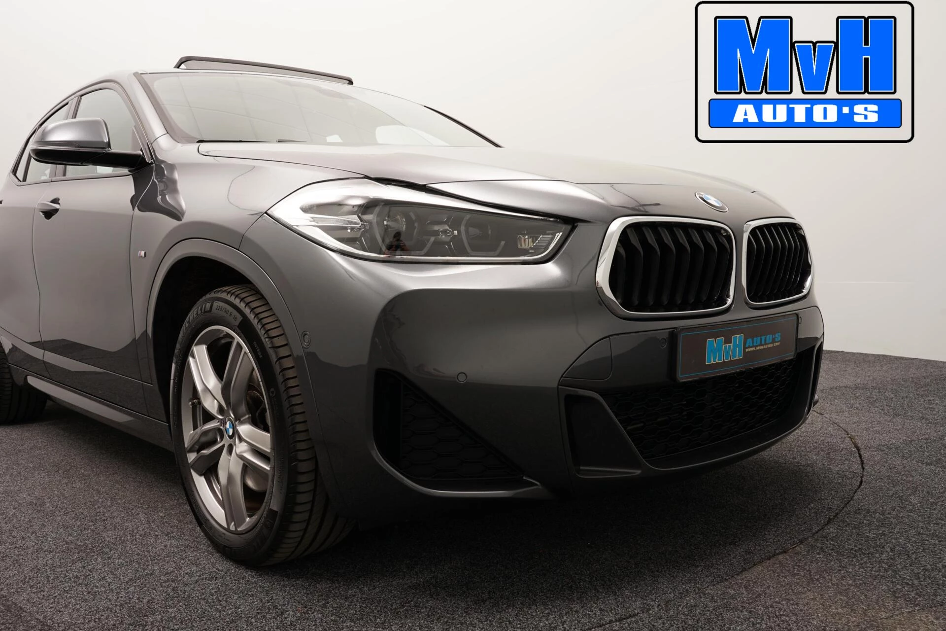 Hoofdafbeelding BMW X2