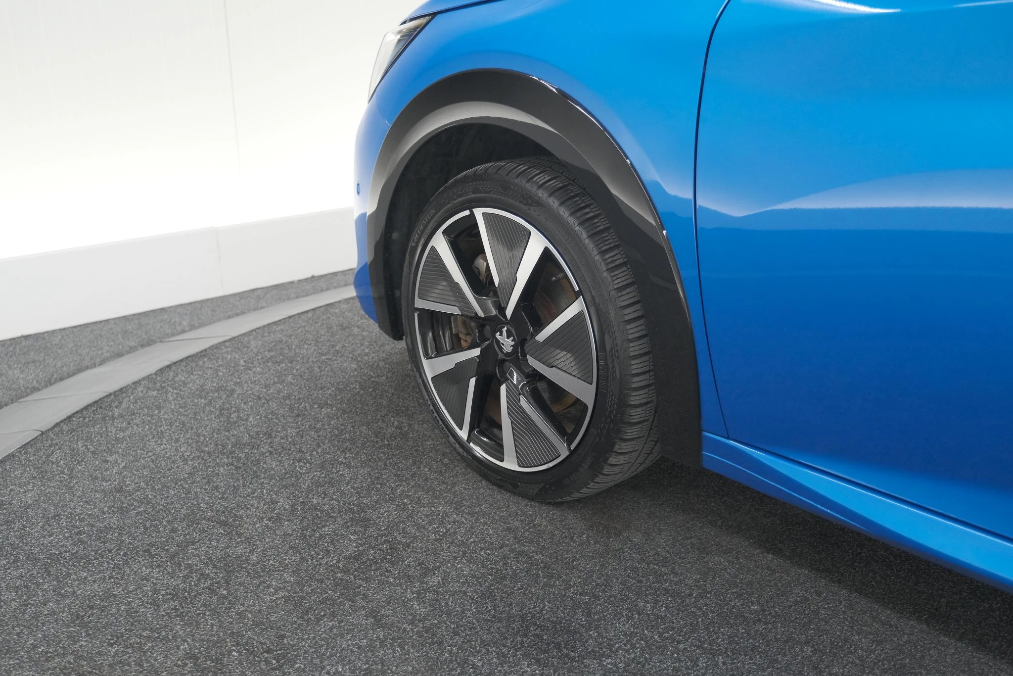 Hoofdafbeelding Peugeot e-208