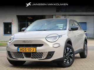 Hoofdafbeelding Fiat 600 Fiat 600 1.2 Hybrid Urban / Keyless / Camera / Apple Carplay