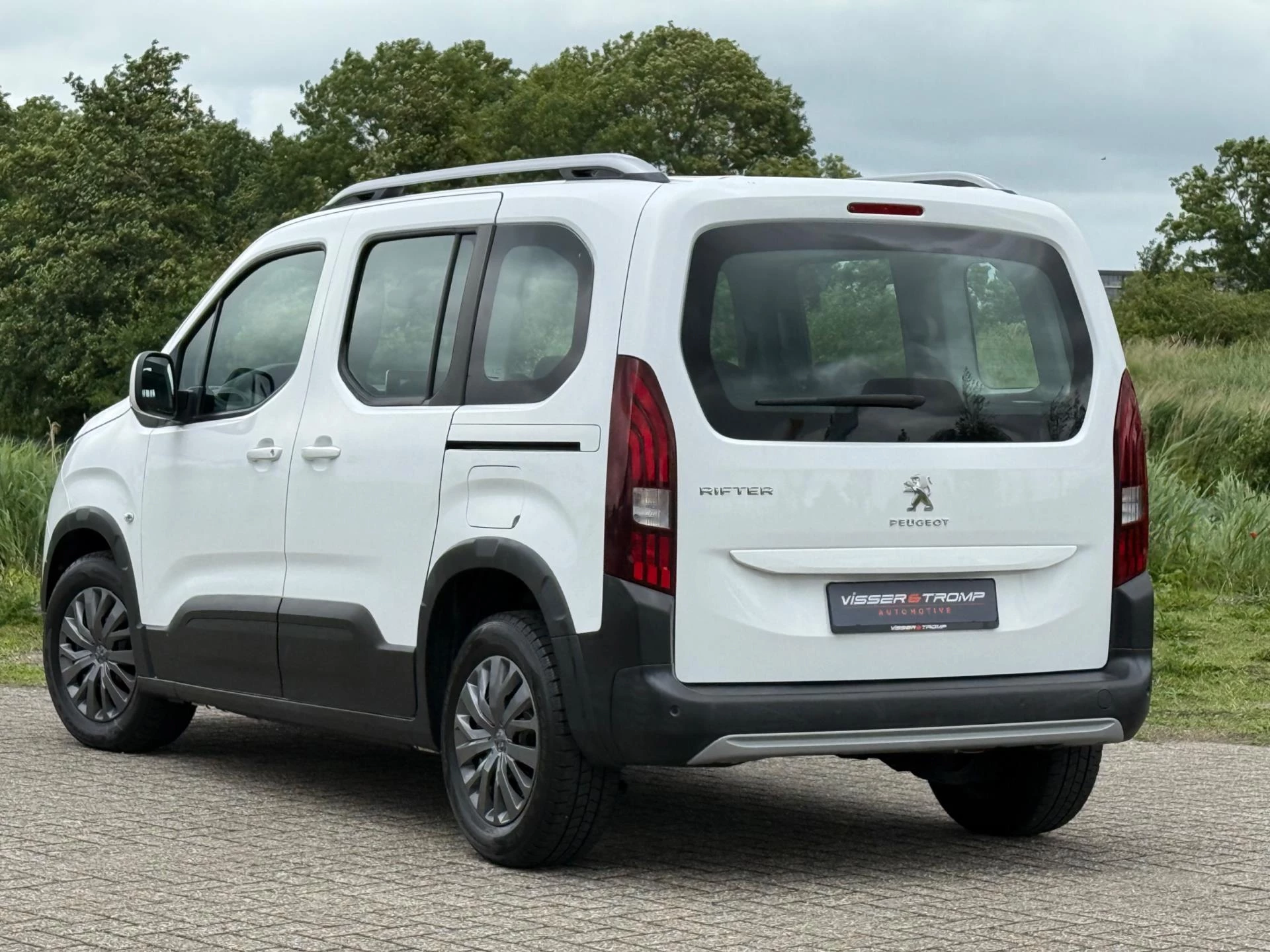 Hoofdafbeelding Peugeot Rifter