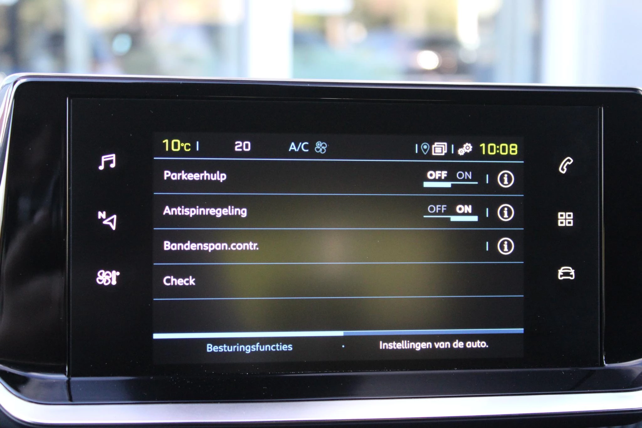 Hoofdafbeelding Peugeot e-208