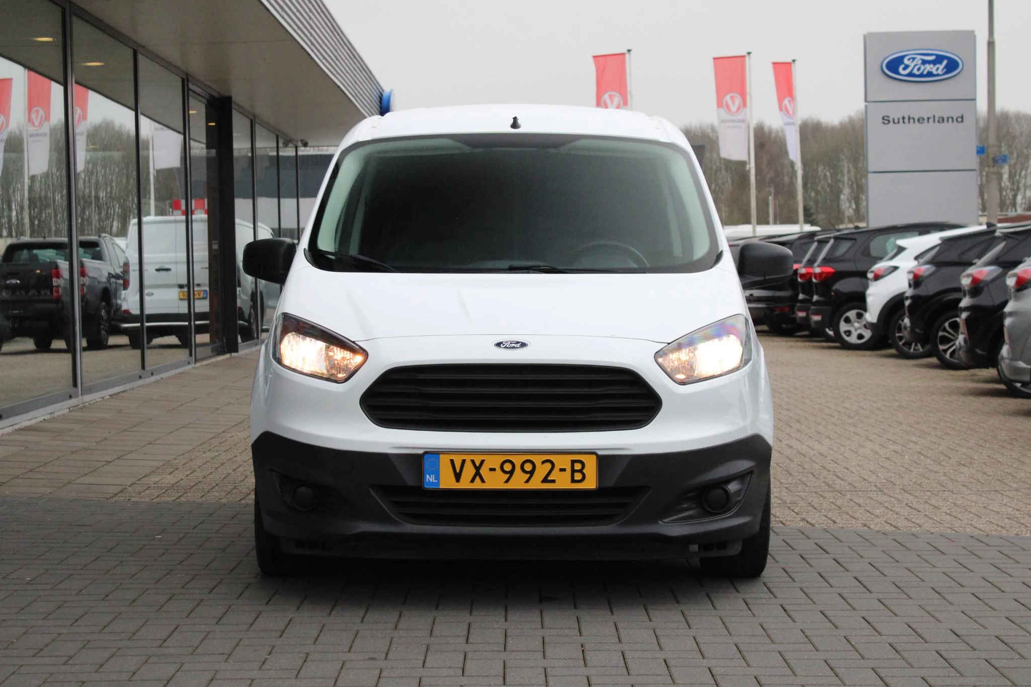 Hoofdafbeelding Ford Transit Courier