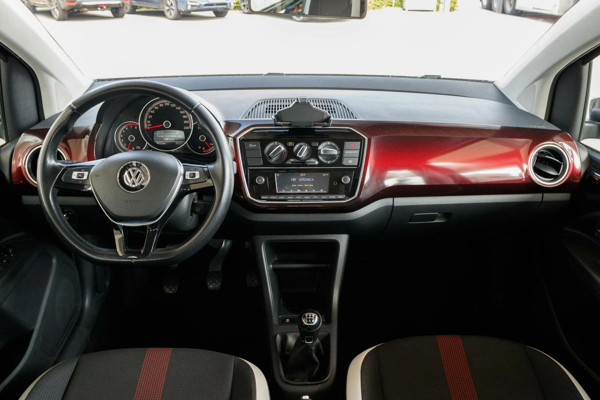 Hoofdafbeelding Volkswagen up!