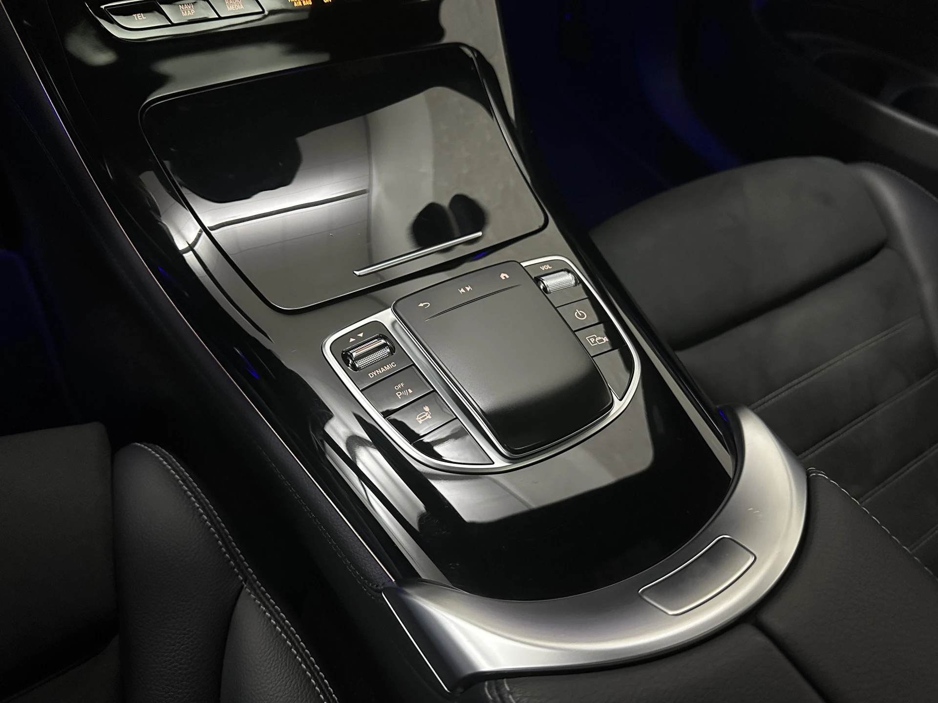 Hoofdafbeelding Mercedes-Benz EQC