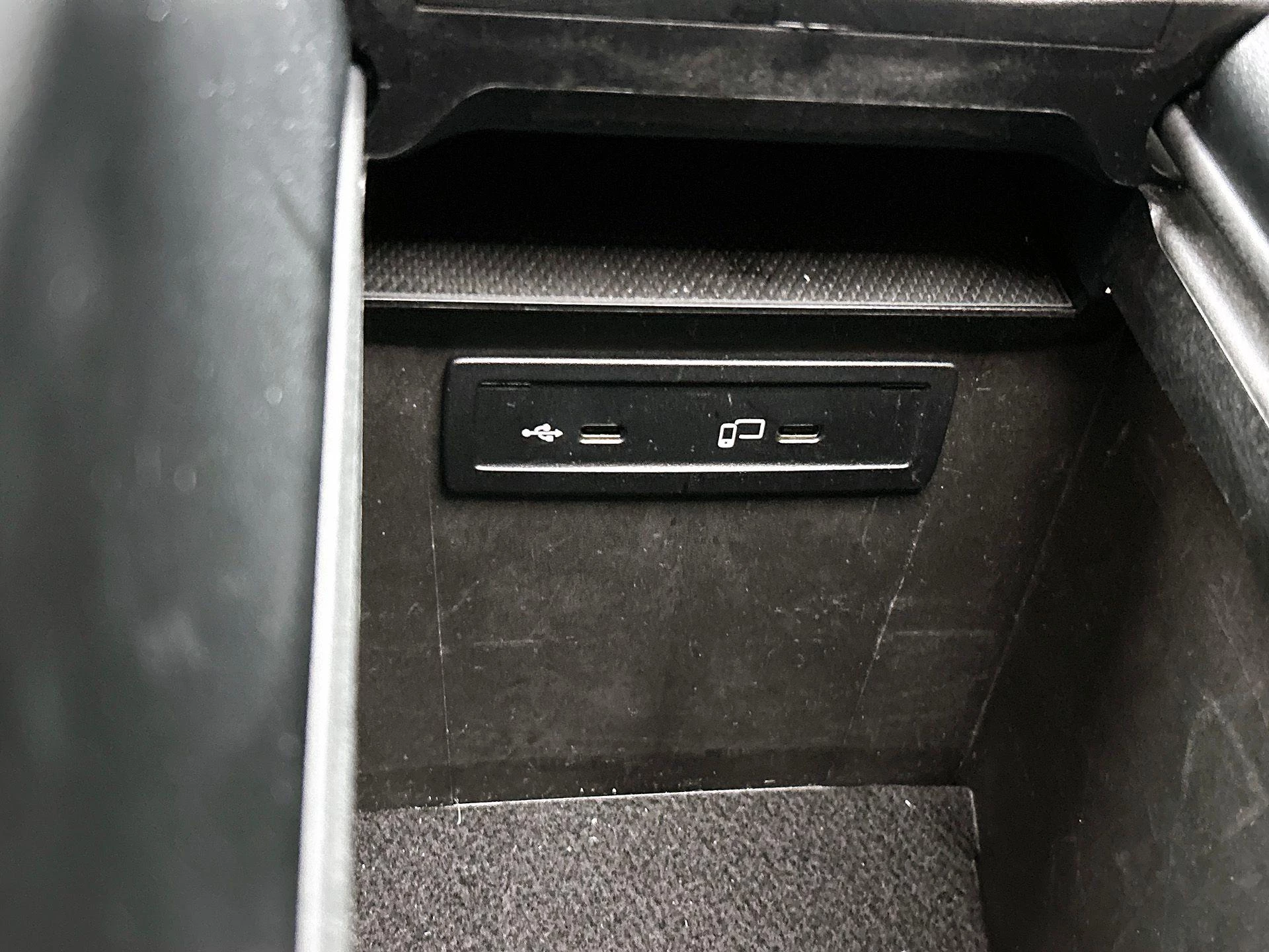 Hoofdafbeelding Mercedes-Benz EQC