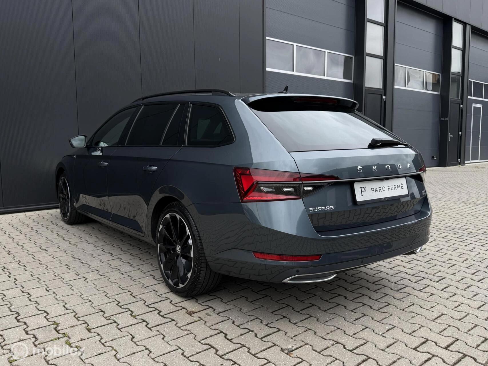 Hoofdafbeelding Škoda Superb