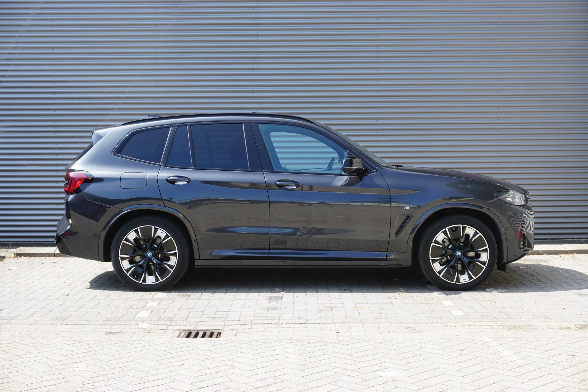 Hoofdafbeelding BMW iX3