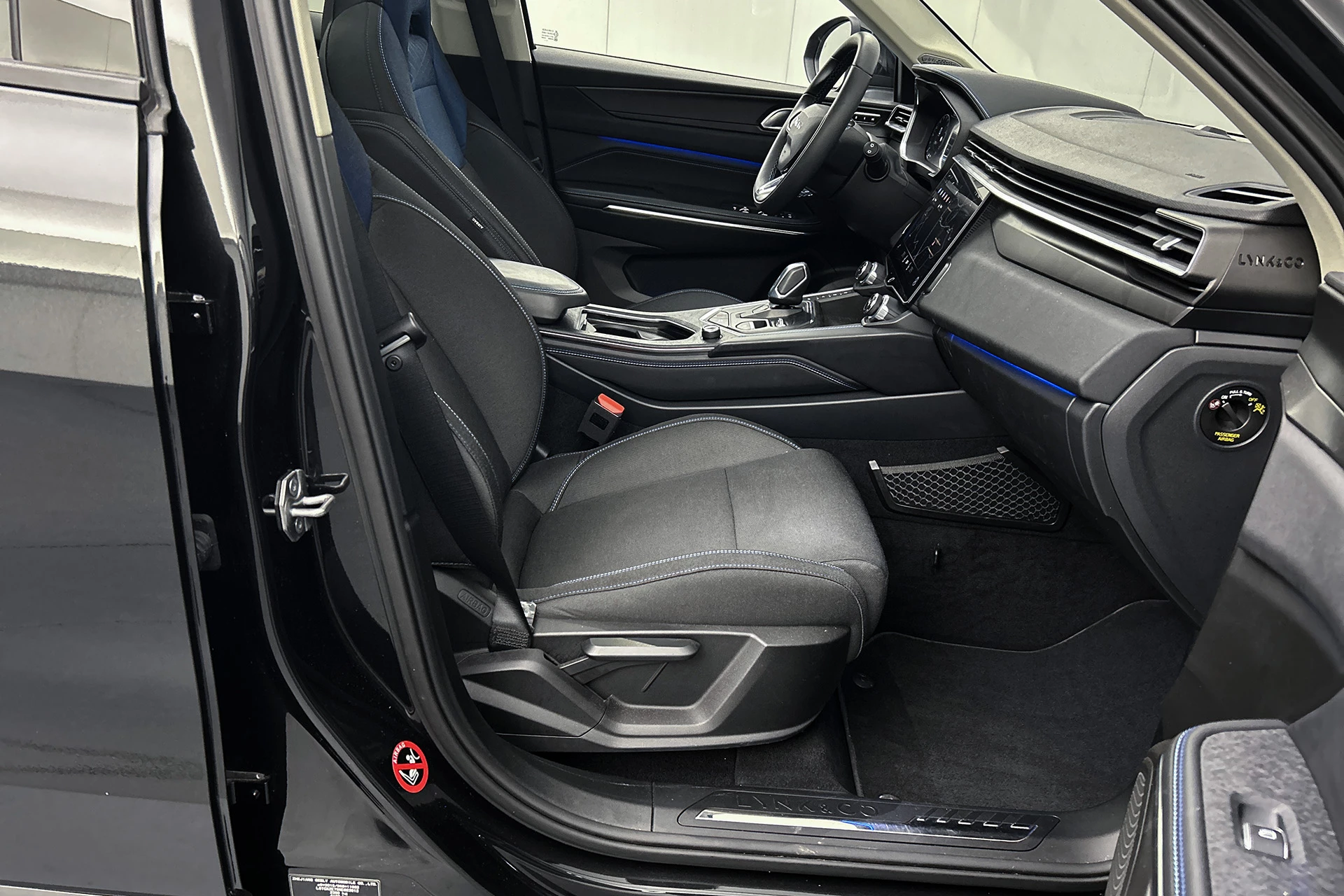 Hoofdafbeelding Lynk & Co 01