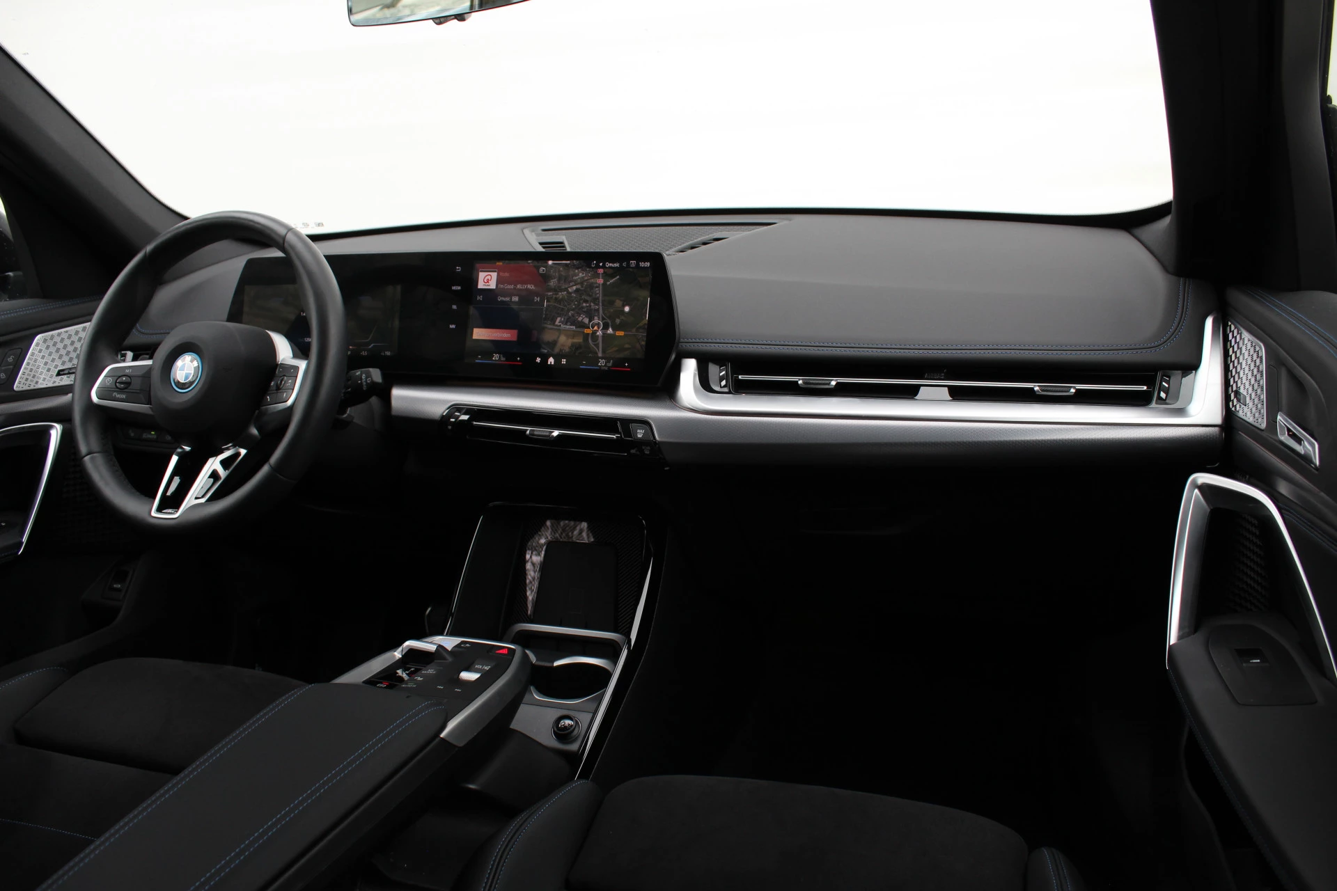 Hoofdafbeelding BMW iX1