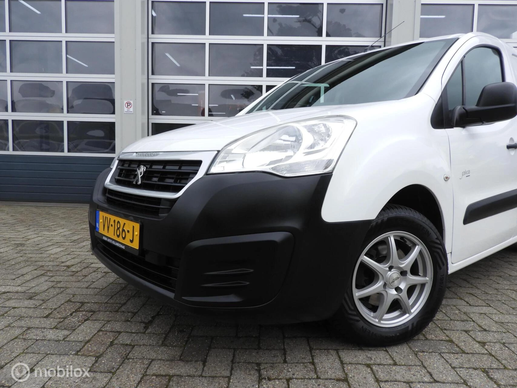 Hoofdafbeelding Peugeot Partner