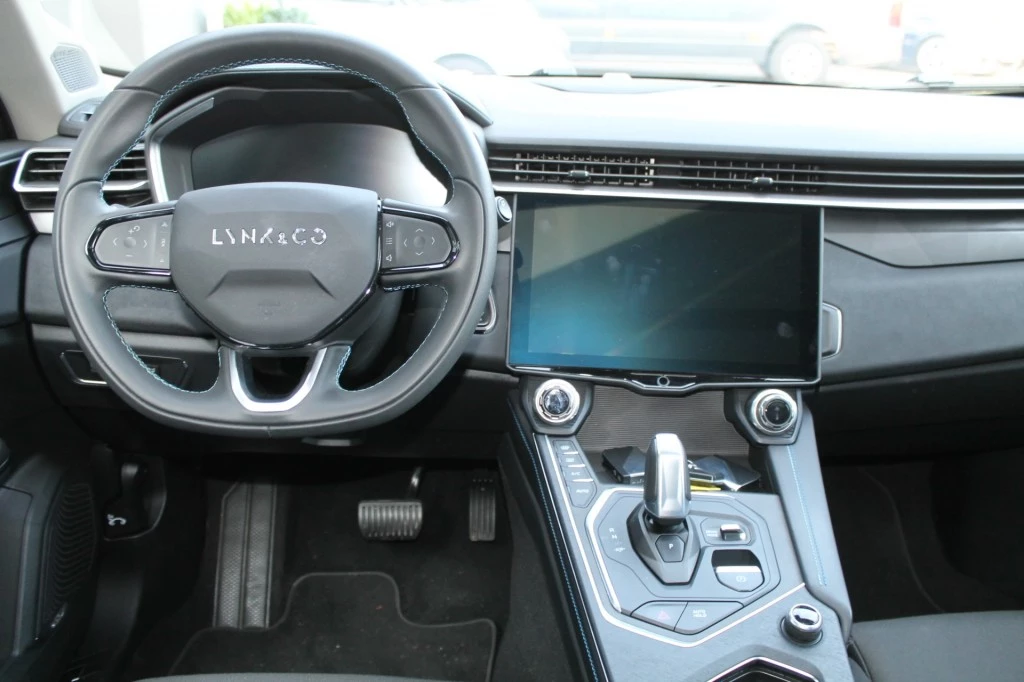 Hoofdafbeelding Lynk & Co 01