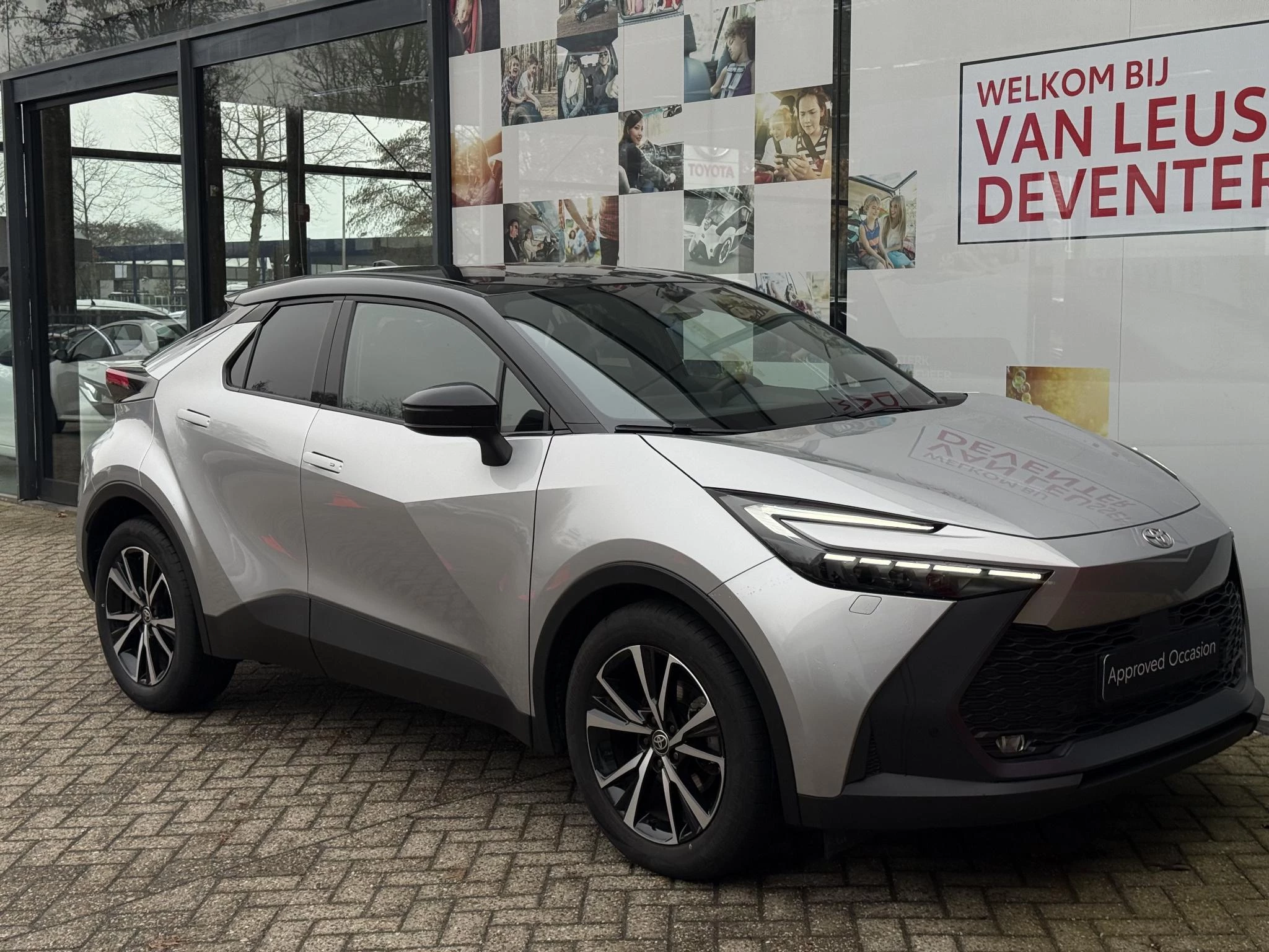 Hoofdafbeelding Toyota C-HR