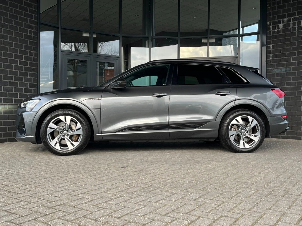 Hoofdafbeelding Audi e-tron