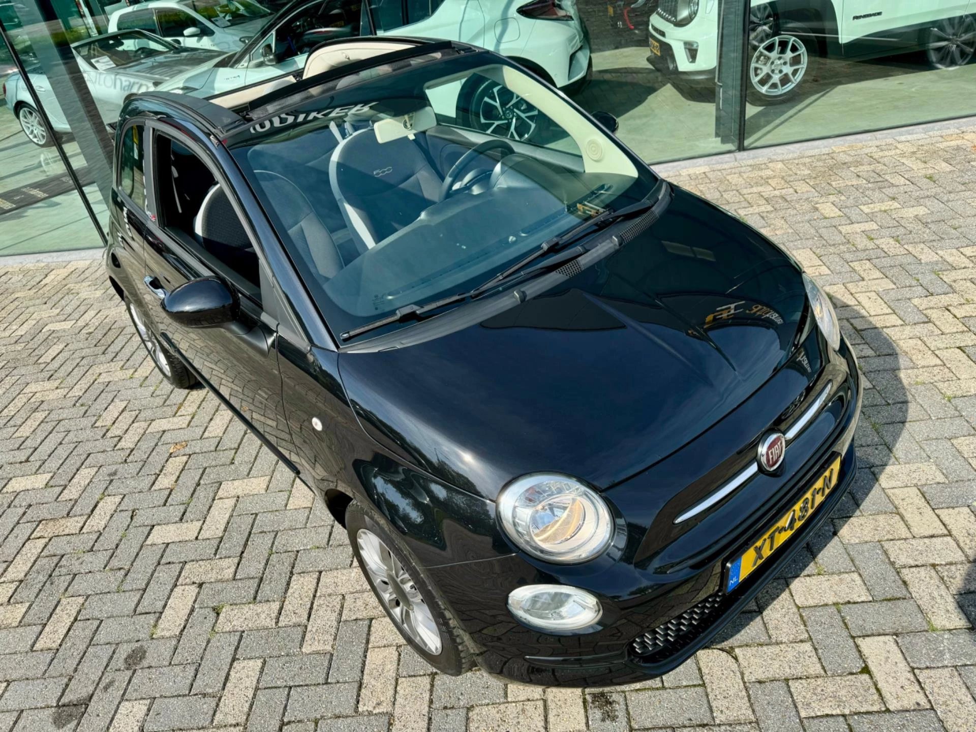 Hoofdafbeelding Fiat 500C