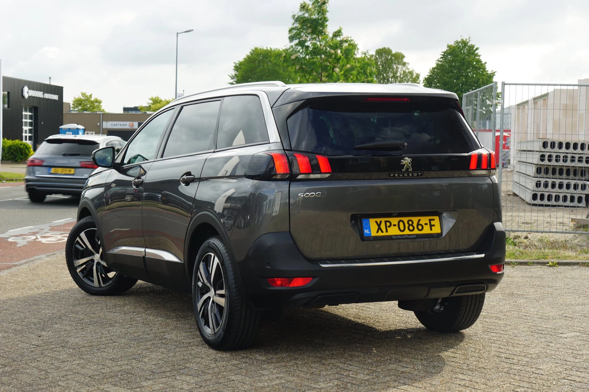 Hoofdafbeelding Peugeot 5008