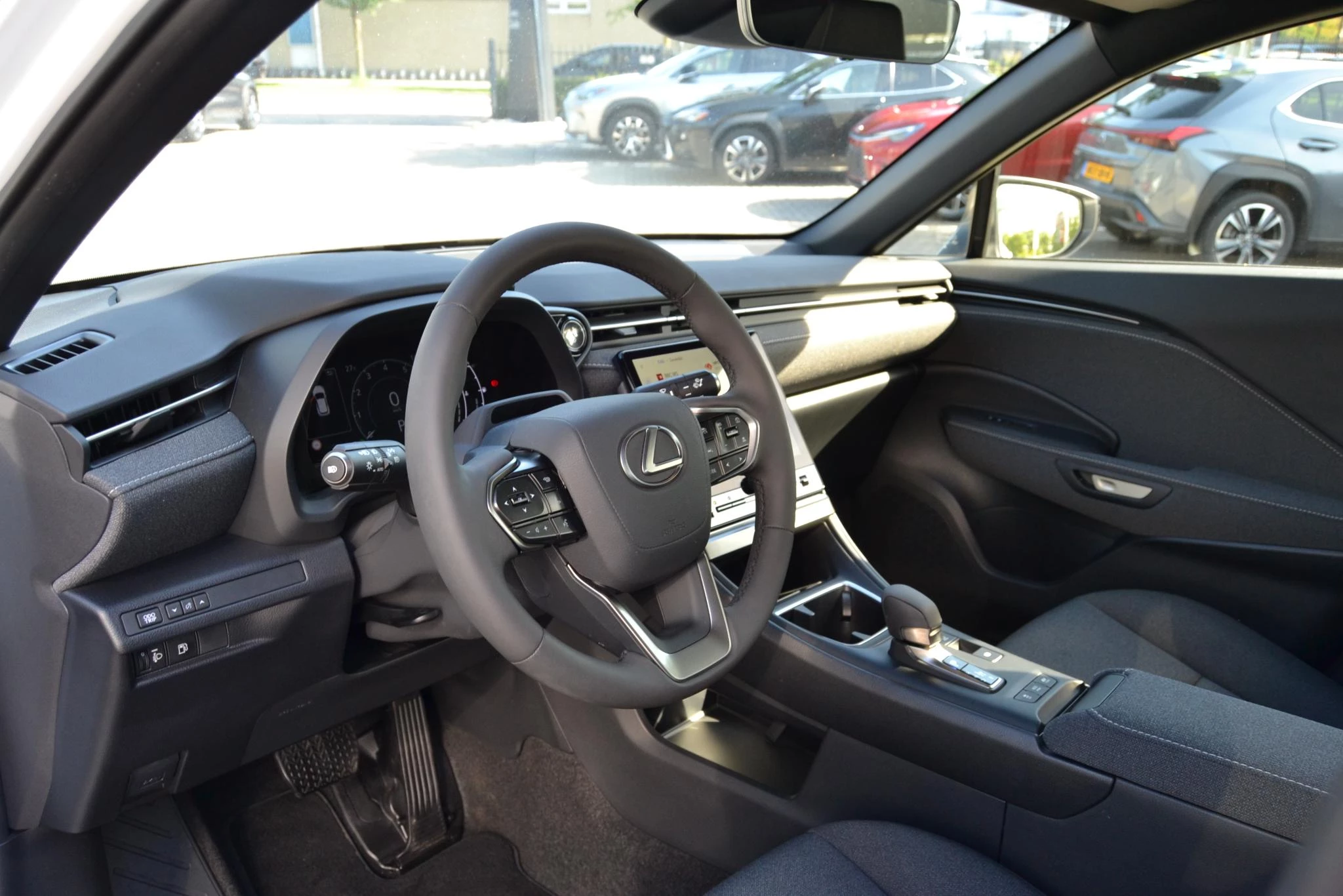 Hoofdafbeelding Lexus LBX