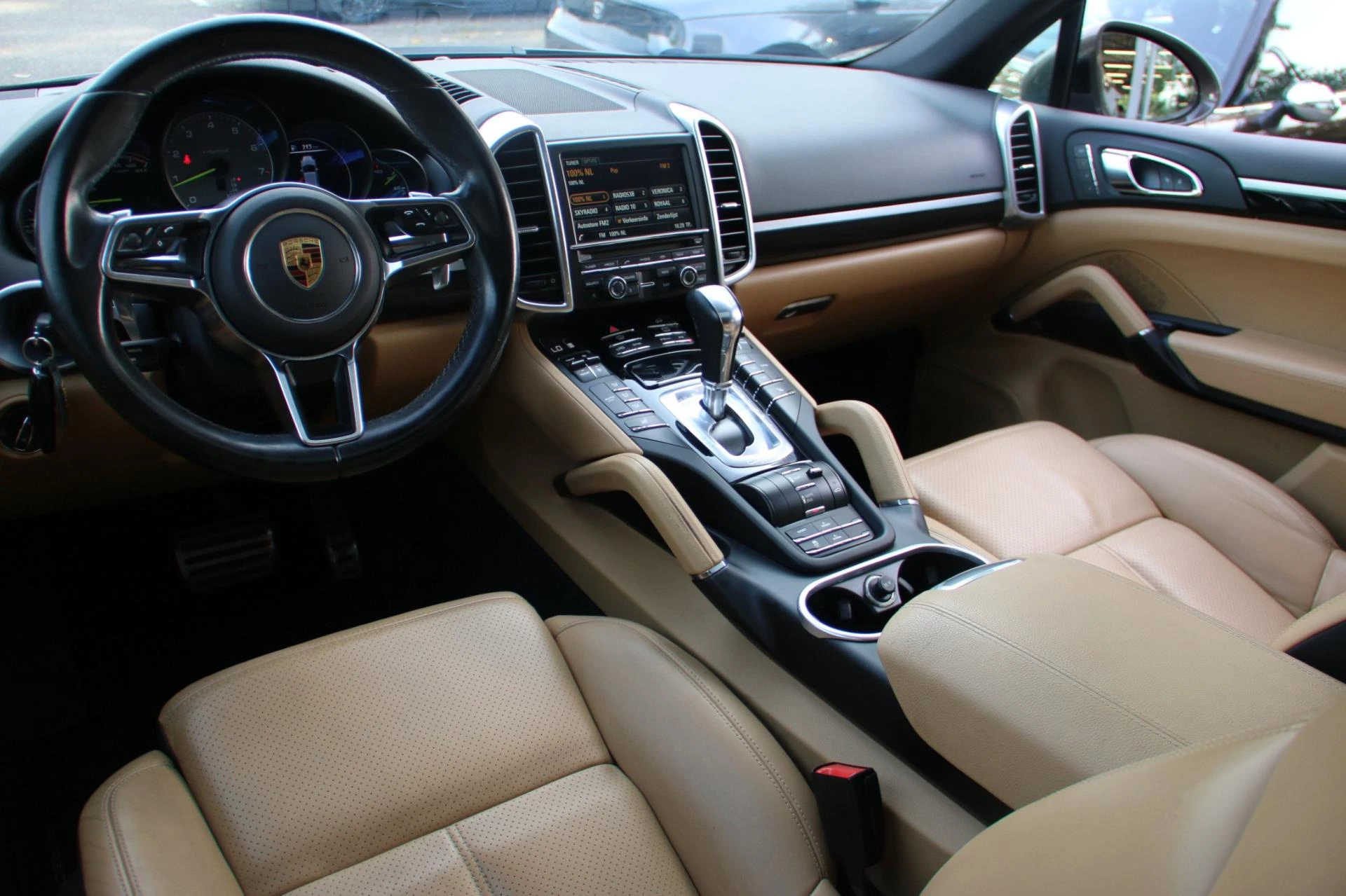 Hoofdafbeelding Porsche Cayenne