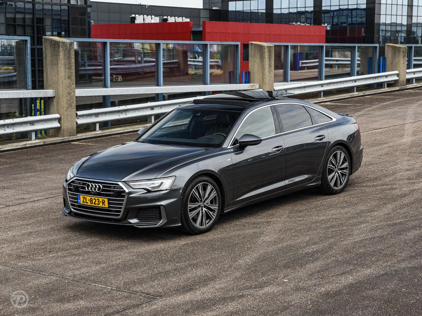 Hoofdafbeelding Audi A6