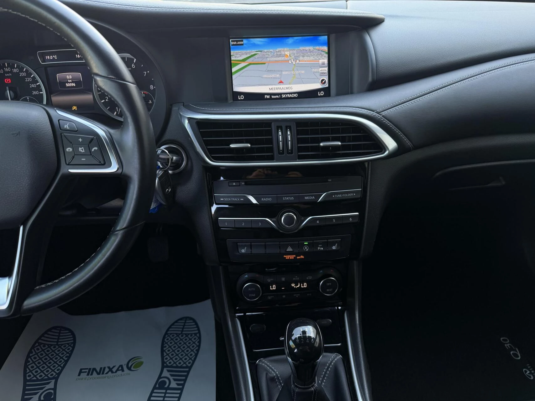 Hoofdafbeelding Infiniti Q30